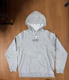 Under Armour グレー フード付きパーカー XL