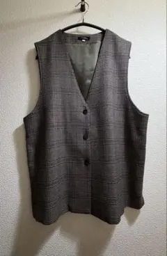 チェック柄ブラウン系ベスト