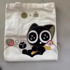 ロシャオヘイセンキのキャラクター、シャオヘイがデザインされたエコバッグです。﻿