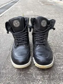 stone islandのサムネイル