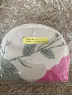 ポーチ Thailand silk100%のサムネイル