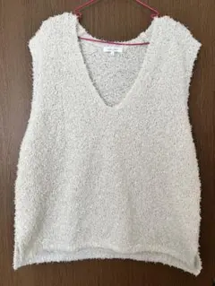 Vネック ベスト
