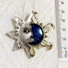 太陽 フェイス シルバー ゴールド ブルー ピンブローチ ブローチ