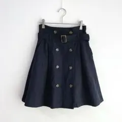 3896 フレアスカート　ひざ丈　ベルト付き　ボタン　Ｍ　ネイビー　大人綺麗め