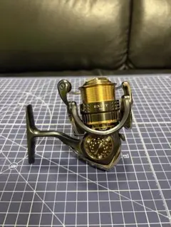 15 イグジスト　Daiwa EXIST 1025 スピニングリールのサムネイル