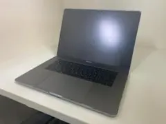 【macbook pro2017】15インチ