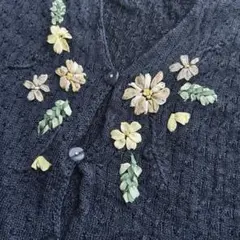 【高級絹100%】TOMATSU PRESENTS 透かし編み手刺繍カーディガンのサムネイル