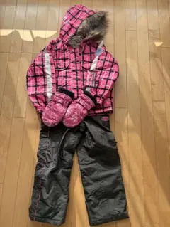 Item thumbnail for item aaf151b0-0d46-4f27-915d-e923f8acf293