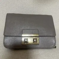 FURLA グレー ショルダーバッグ