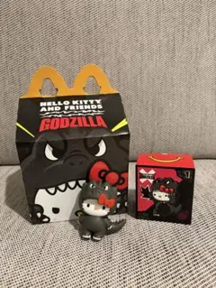 【アメリカ マクドナルド 限定】ハローキティ×ゴジラ