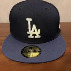 New Era® LA ネイビー 7 1/4