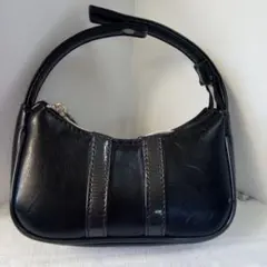 Item thumbnail for item 0e772de3-36e2-41cd-bcb6-9de7eef8f96b