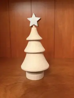 ラッセントレー　Larssons Trä 木製 クリスマスツリー 置物　ホワイト