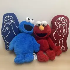 UNIQLO KAWS セサミストリート ぬいぐるみ3体セット - メルカリ