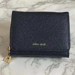nico and…三つ折り財布　ブラック