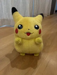 初代ピカチュウ特大ぬいぐるみ まんまる - メルカリ