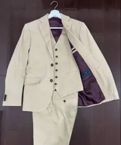 タキシード 3ピース ビジネススーツ 結婚式LARUSMIANIラルスミアーニ