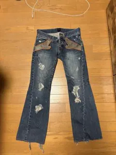 Item thumbnail for item cd2ce874-a11c-4d44-9eed-d363000e4ef3