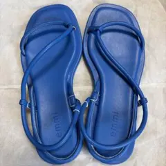 emmi eco フラットストラップサンダル ２４.５cmのサムネイル