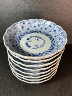 古伊万里染付微塵唐草皿 江戸時代後期　8枚　無傷 古伊万里染付微塵唐草皿 江戸時代後期 8枚 無傷 - メルカリ