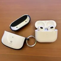 美品【AirPods 第3世代】+【iFace AirPodsケースカラビナ付】