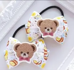 (316) 春 ハチ リボン ヘアゴム♡ ハンドメイドくま 白 黄