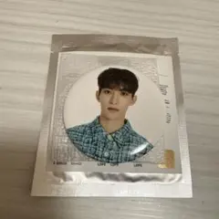 SEVENTEEN セブチ follow 缶バッジ ドギョム