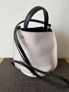 ライトベージュレザーショルダー.ハンド，2wayバッグ