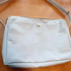 Item thumbnail for item 50b078e1-d8b9-416b-936b-ab2e3a934e60