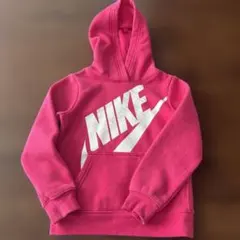 NIKE ピンク フード付きパーカー　116-120cm