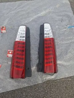 サバーバン タホ C1500 LEDテールランプ 左右セット サバーバン タホ C1500 LEDテールランプ 左右セット - メルカリ