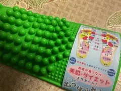 青竹踏み　足裏で健康促進★むくみ解消＆リラックス　足踏み　足ツボマッサージのサムネイル