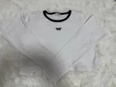 【美品】INGNI 蝶刺繍 長袖Tシャツ M レディース　長袖　ヘソだし