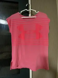 UNDER ARMOUR ピンク ストライプ 半袖 YLG