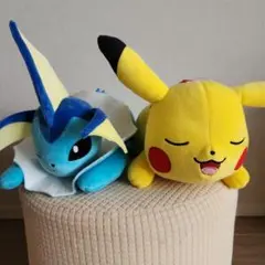 ポケットモンスター もふぐっとぬいぐるみ シャワーズ、ピカチュウ　セットのサムネイル
