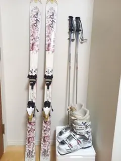 HEAD・ROSSIGNOL レディーススキーセット