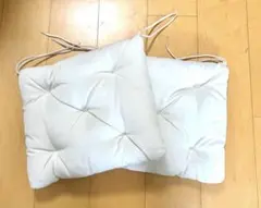 ホワイト タフテッド 椅子用クッション 2個セット