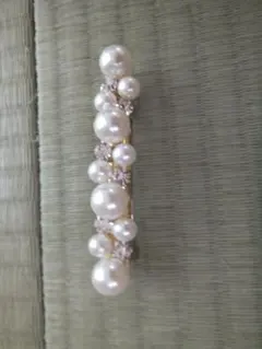 新品未使用パール調とクリスタル調のエレガントヘアピン