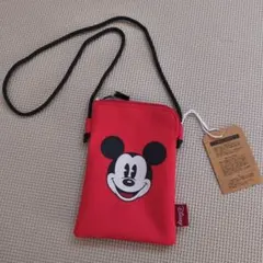 新品　Disney ミッキーマウス ショルダーポーチ　ミッキー　ショルダー　鞄