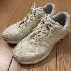 New Balance M1906R オフホワイト 27.5cmのサムネイル