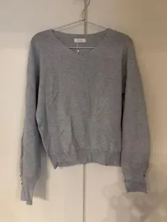 【新品未使用品】linoluce ラメボリューム袖Vネックニット