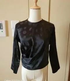 ZARA　BASIC　ブラックトップス