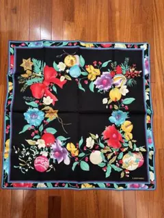 レオナール 大判ハンカチ スカーフ シルク　５７×５７