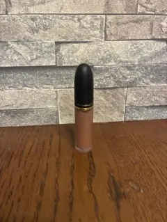 MAC パウダーキス リップ＆チーク ムース バフィストのサムネイル