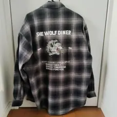 SHE WOLF DINER チェック柄長袖シャツ