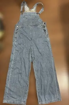 GU ライトブルーデニムオーバーオール