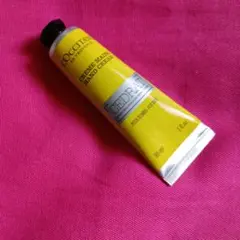 新品L'OCCITANE CEDRAT ハンドクリーム 30mlのサムネイル