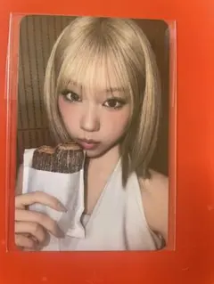 izna ジョンウン　パン　トレカ