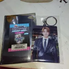 22417 FANTASTICS 澤本夏輝さんアクリルキーホルダースーツ新品