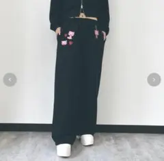 アクリルキーホルダー　ワイドストレートパンツ　グルーミー　ブラック　L アベイル